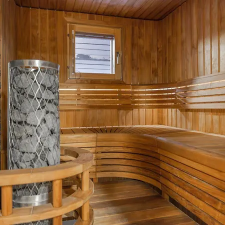 Stone 1 شقة روفانييمي